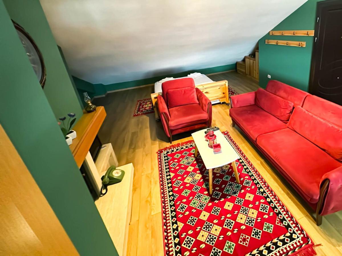 Cozy Elegance Above Korca Apartamento Exterior foto